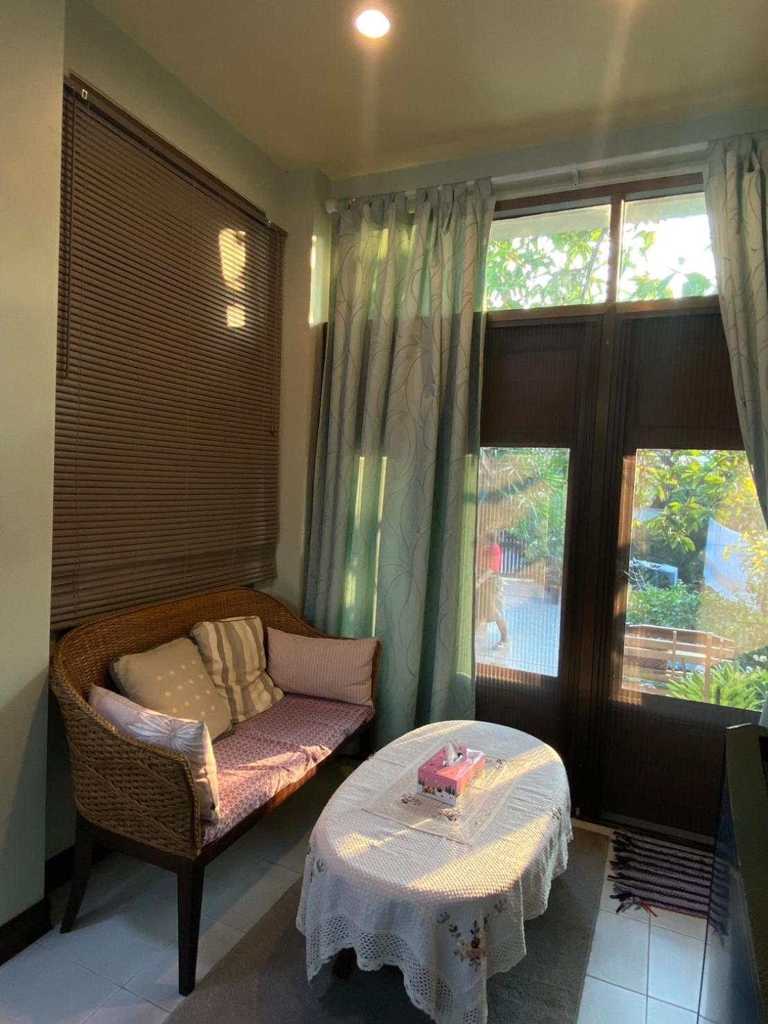 บ้านร่มเย็น วัวลาย Baan Rom Yen Wua Lai Accommodatie bij particulieren *
